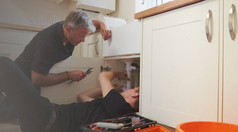Professional burst pipe repair services in Lamont, IA